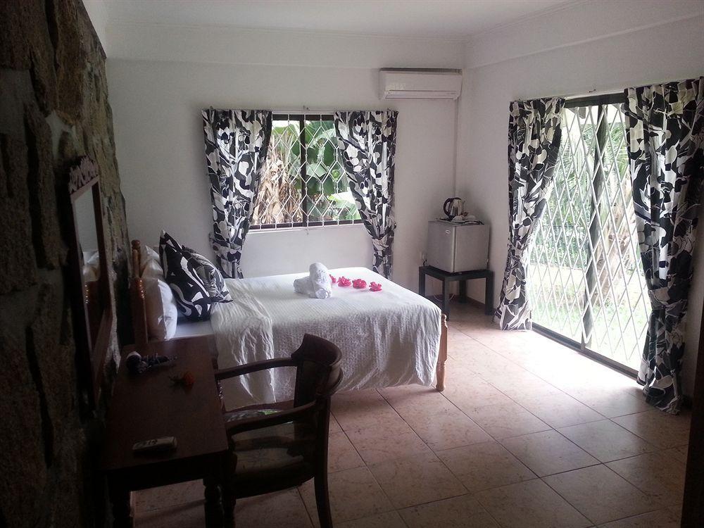 Lime Hill Lodge Anse aux Pins Екстериор снимка