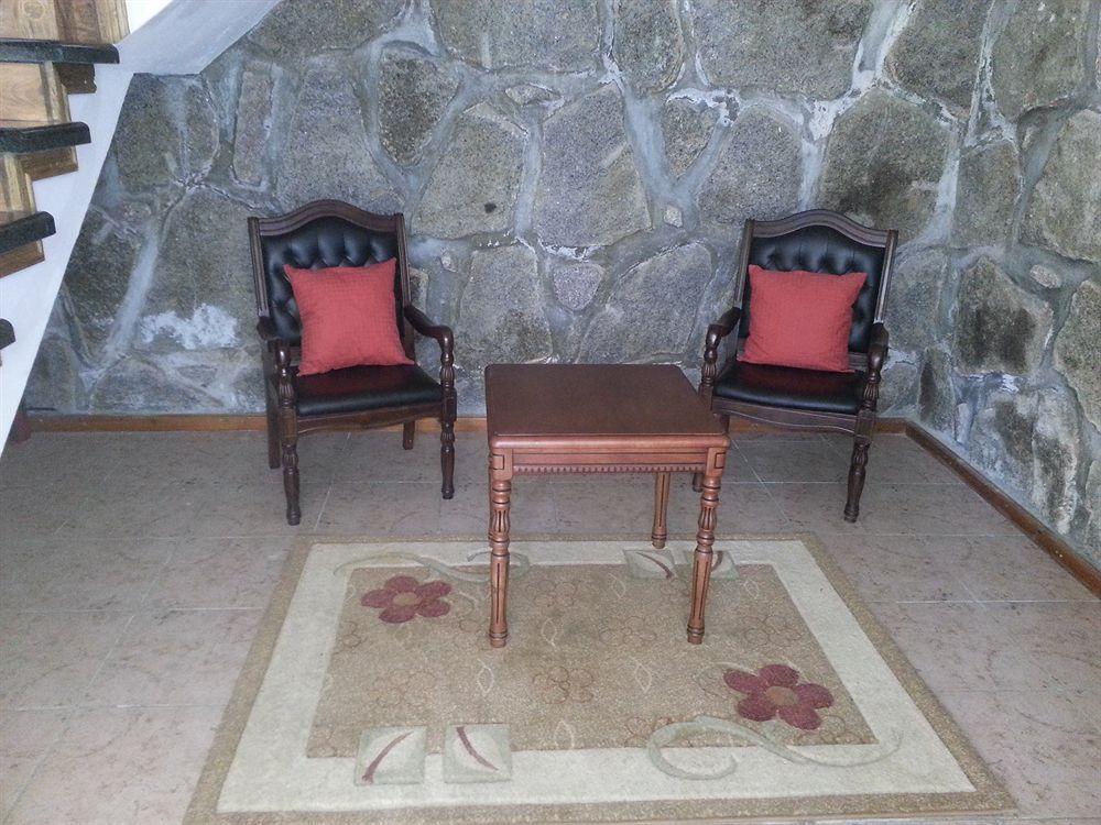 Lime Hill Lodge Anse aux Pins Екстериор снимка
